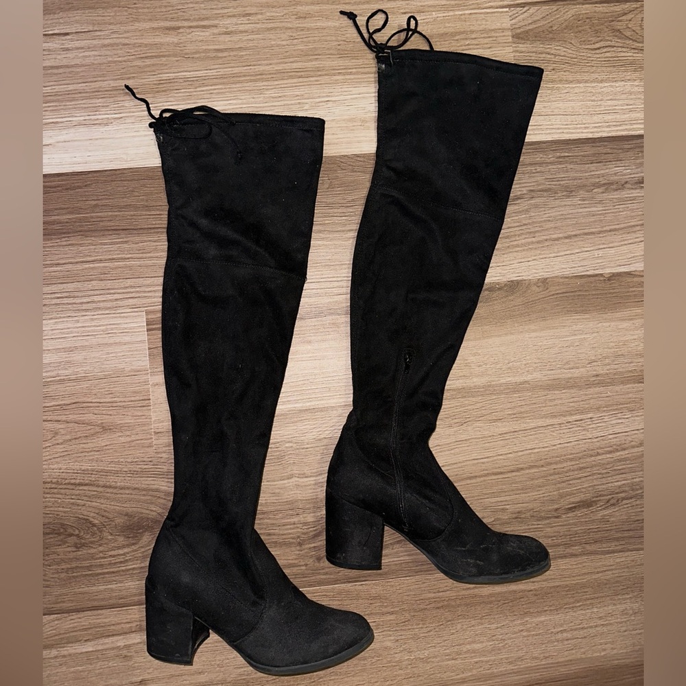Black Suede Knee-High Boots